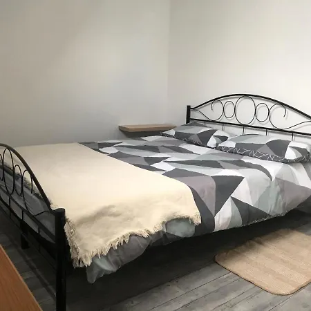 Lille Arras Lens Pour 2 A 4 Personnes Apartman Courrières