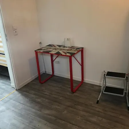 Lille Arras Lens Pour 2 A 4 Personnes * Courrières
